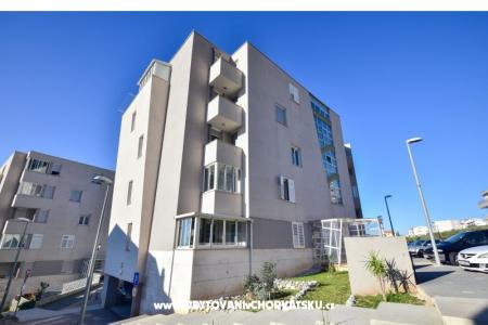 Sunshine Apartament Makarska foto 3