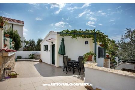 Studio i Dom wakacyjny Maestral foto 2