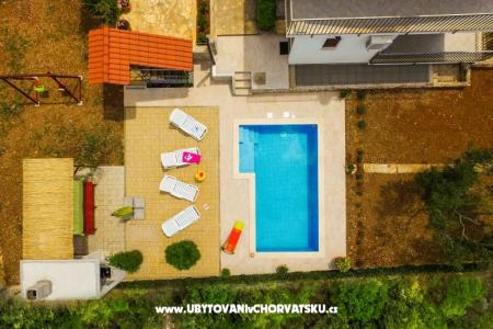 Apartamenty Vila Nena z basenem foto 3