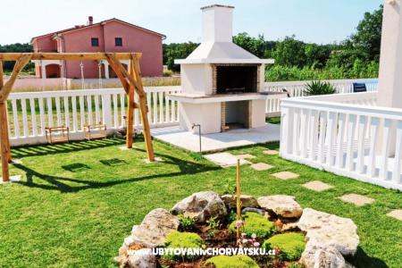 Apartamenty Tena foto 3