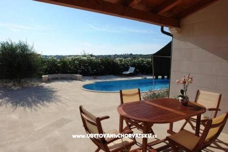 Apartamenty z basenem Volme foto 4