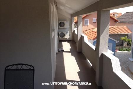 Apartamenty Suncani Nin foto 2