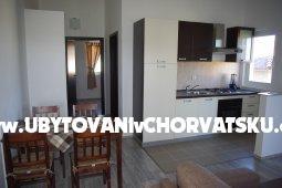 Apartamenty Mirko i Jela foto 4