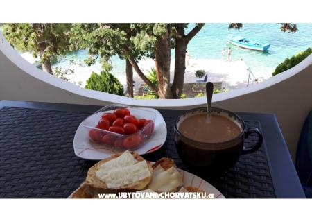 Ariela na plaży foto 3