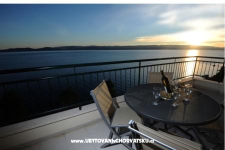  Apartamenty Andrea Omis Chorwacja