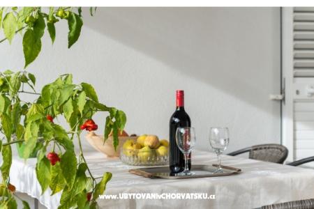 Apartamenty Mila Tomasović foto 4