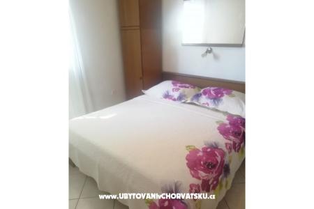 Apartamenty villa Jelena foto 2