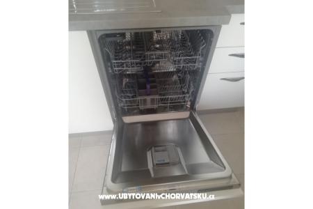 Apartamenty villa Jelena foto 3