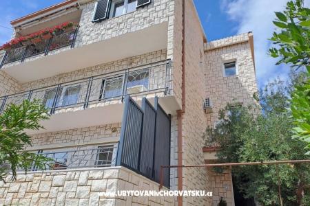 Apartamenty Toma Omis Chorwacja