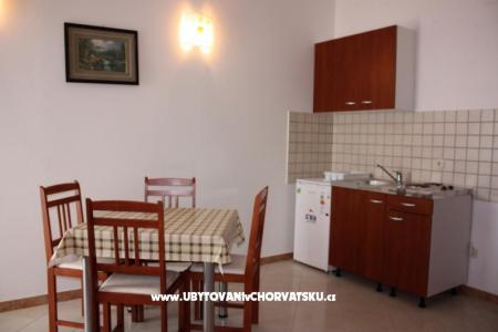 apartmani  Blato foto 3