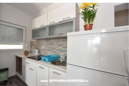 VAL Apartamenty St. Novalja foto 4