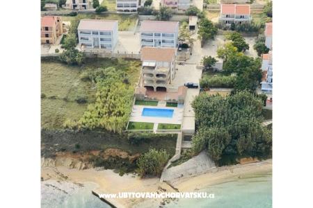 Pool Apartament Antonia wyspa Pag Chorwacja