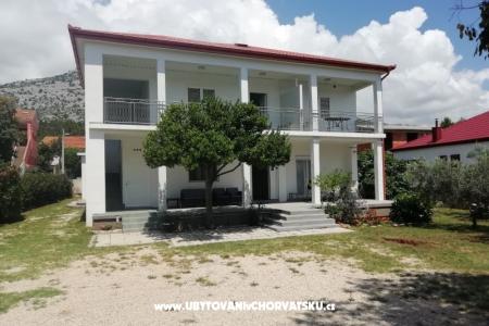 Apartamenty Buco - Smiljana Starigrad Paklenica Chorwacja