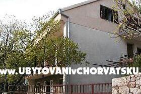 Apartamenty Mia Starigrad Paklenica Chorwacja