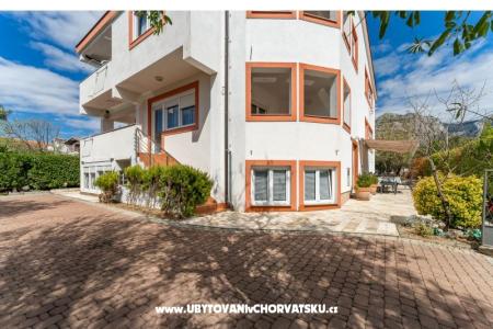 Apartamenty Argyruntum Starigrad Paklenica Chorwacja
