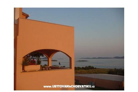 Apartamenty Ivan i Zeljka Pakostane foto 2