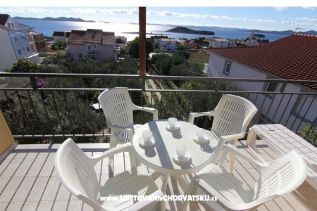 Sea view Apartamentt Dom foto 4