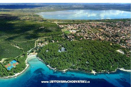 Chatky v Pakoštane foto 2