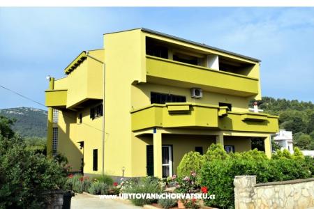 Apartamenty Erna wyspa Pasman Chorwacja