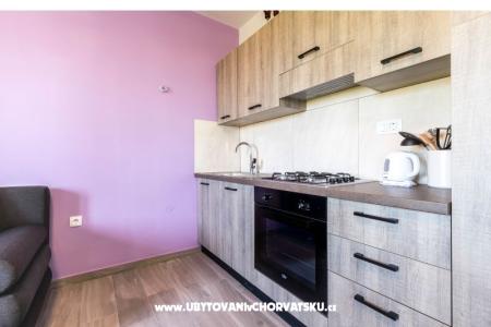 Apartamenty s bazenom Cvita/Podstrana foto 3
