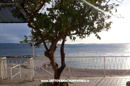 Beach house Ivan &amp; Maca Podstrana Chorwacja