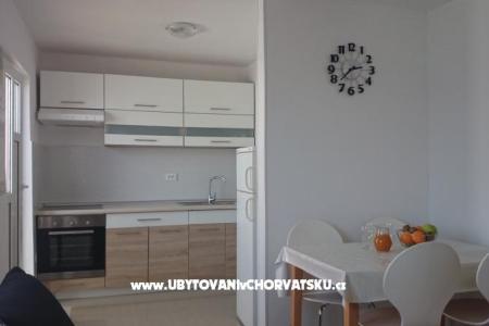 Apartamenty 7 m od mora foto 5