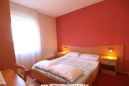 Apartamenty z basenem Jadranka foto 5
