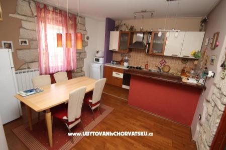 Heart of Pula - Centar Old Town  foto 2