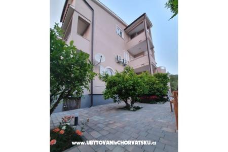 Apartamenty- Villa Ilijic foto 2