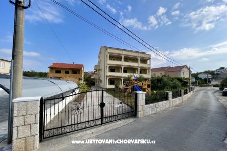 Apartamenty Pičuljan foto 2