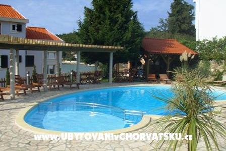 Villa Tomislav foto 2
