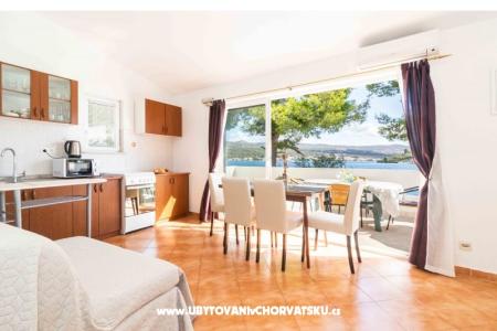 Apartament Bronislovas Rogoznica Chorwacja