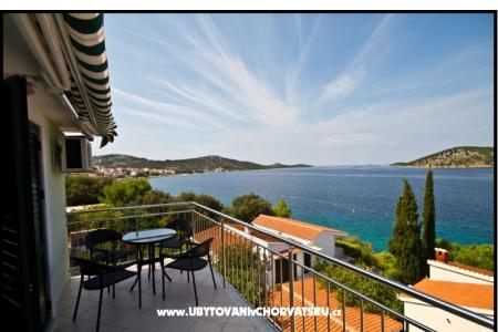 Apartamenty Ban Rogoznica Chorwacja