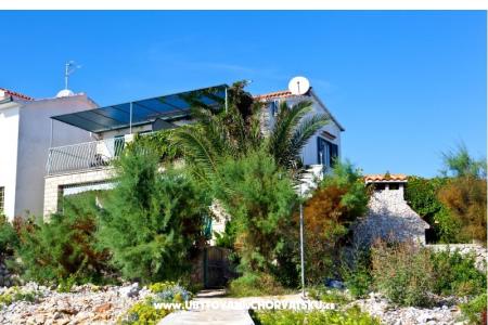 Apartamenty Holiday – Rogoznica Chorwacja