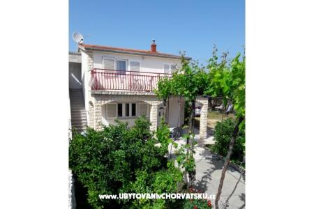 Apartamenty Biserka Rogoznica Chorwacja