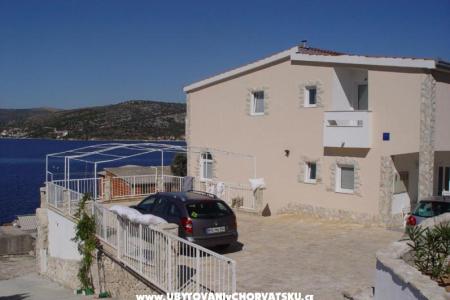 Apartamenty Daksa Rogoznica Chorwacja