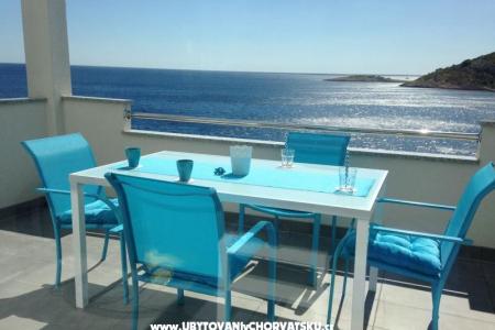 Apartamenty Angie -10 metara od mora foto 4