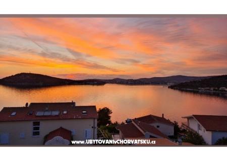 Holiday Apartamenty Lucic foto 2