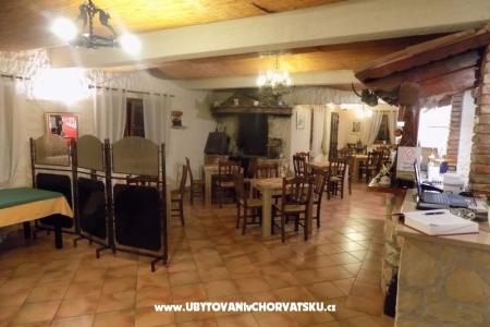 Pokoje &amp; Restaurant Feral foto 4
