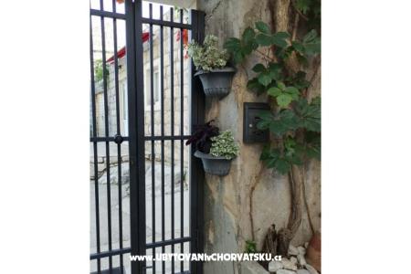 Apartamenty POLAČA - Slano foto 5