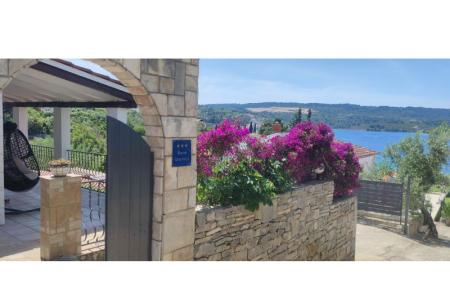 Apartamenty Tiha wyspa Solta Chorwacja