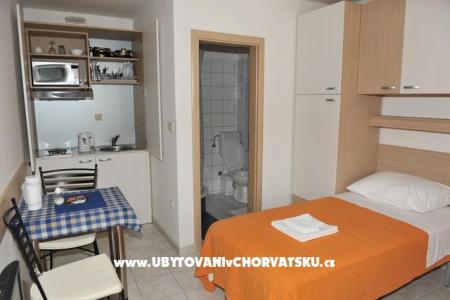 Apartamenty Zvizda Mora Split foto 4