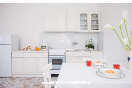 Apartamenty Barbara Tisno foto 3