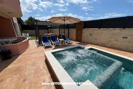 Apartamenty Villa Peky foto 3