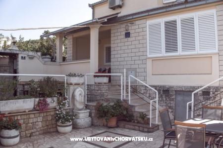 Apartamenty TICA foto 2