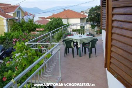 Apartamenty Arbanija foto 4
