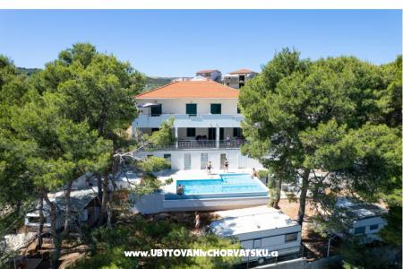 Villa Rosea Apartament foto 3