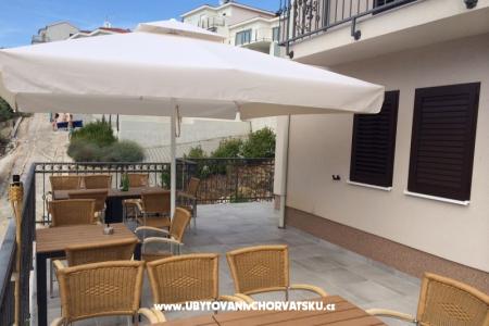 Villa Tatjana foto 2