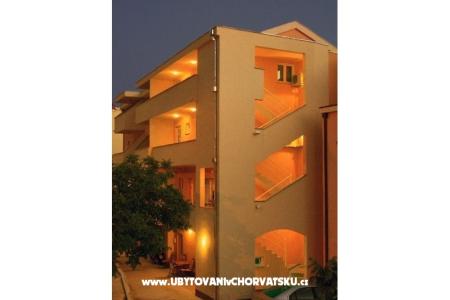 Apartamenty More &amp; Sunce foto 2