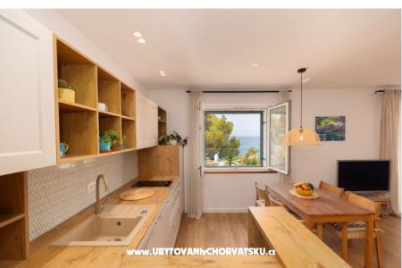 Beachfront Apartament NIVES foto 3